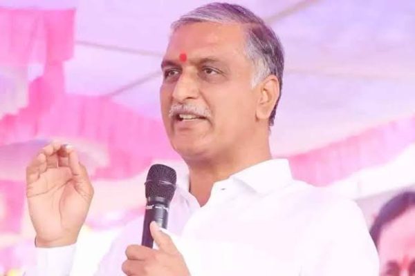 “Telangana Urea Shortage: Harish Rao Criticizes BJP and Congress Over Fertilizer Crisis”